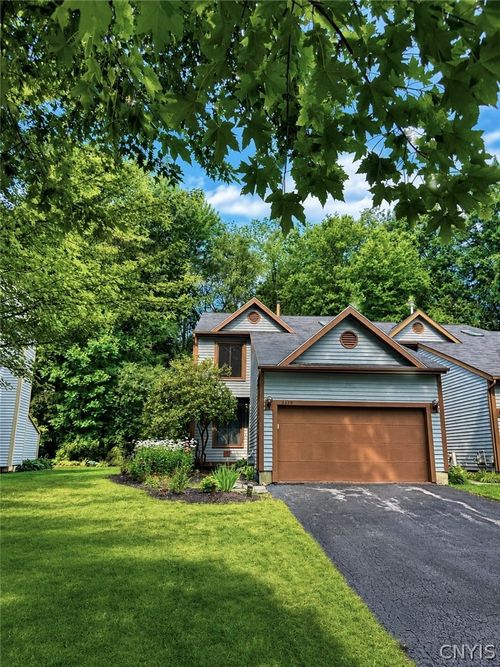 3630 Melvin Dr S, Lysander, NY, 13027-9233 | Card Image