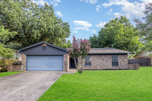3024 Highgate Ln, Bedford, TX, 76021-3729 | Card Image