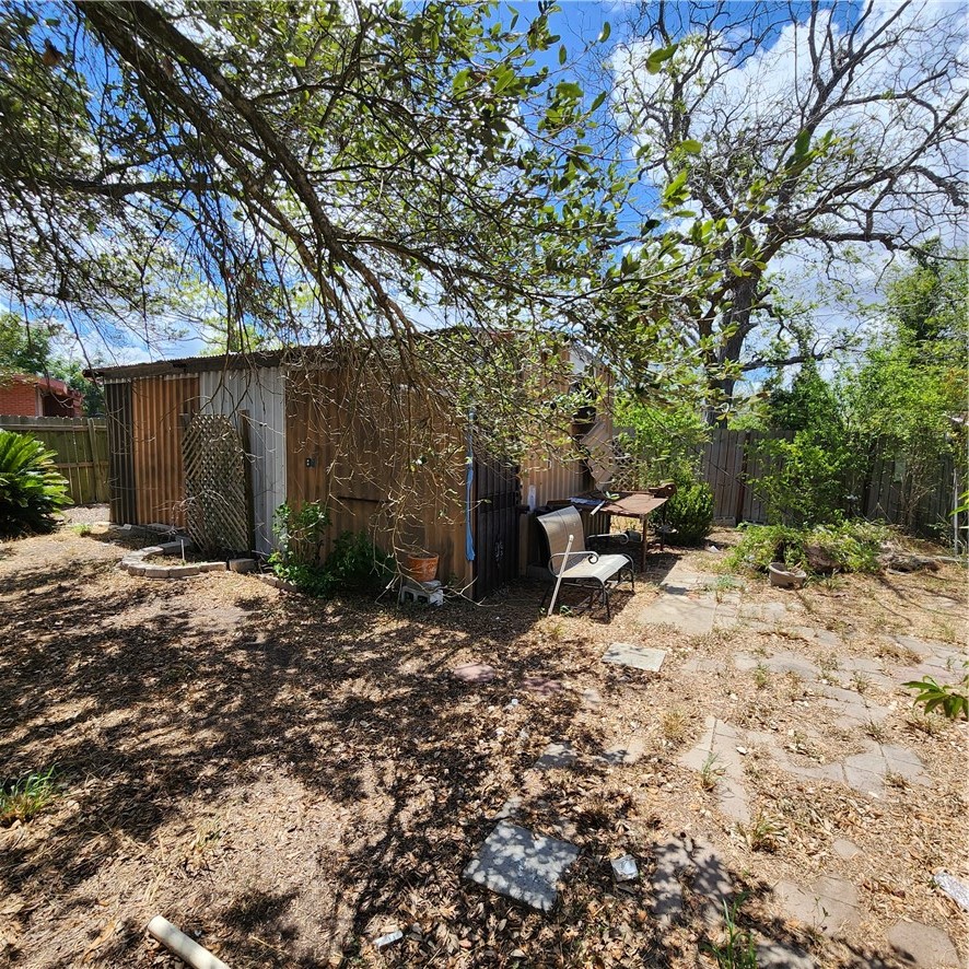 Residential in Robstown 3