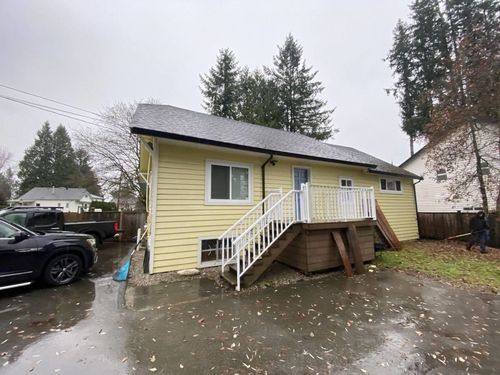 21190 River Rd, Maple Ridge, BC, V2X2A4 | Card Image