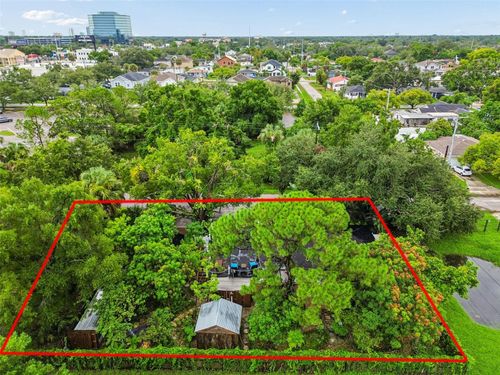 3823 W Lemon St, TAMPA, FL, 33609-1253 | Card Image
