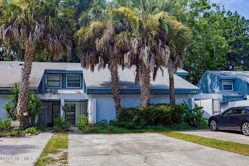 1261 Mayport Landing Cir, JACKSONVILLE, FL, 32233-2298 | Card Image