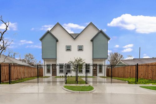 b-7315 Iwo Jima Rd, Houston, TX, 77033-3442 | Card Image