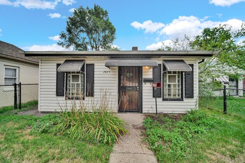 2425 Prospect St, Gary, IN, 46407-3721 | Card Image