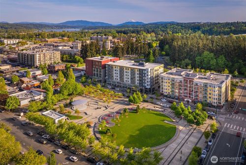 unit-206-16141 Cleveland St, Redmond, WA, 98052-4352 | Card Image