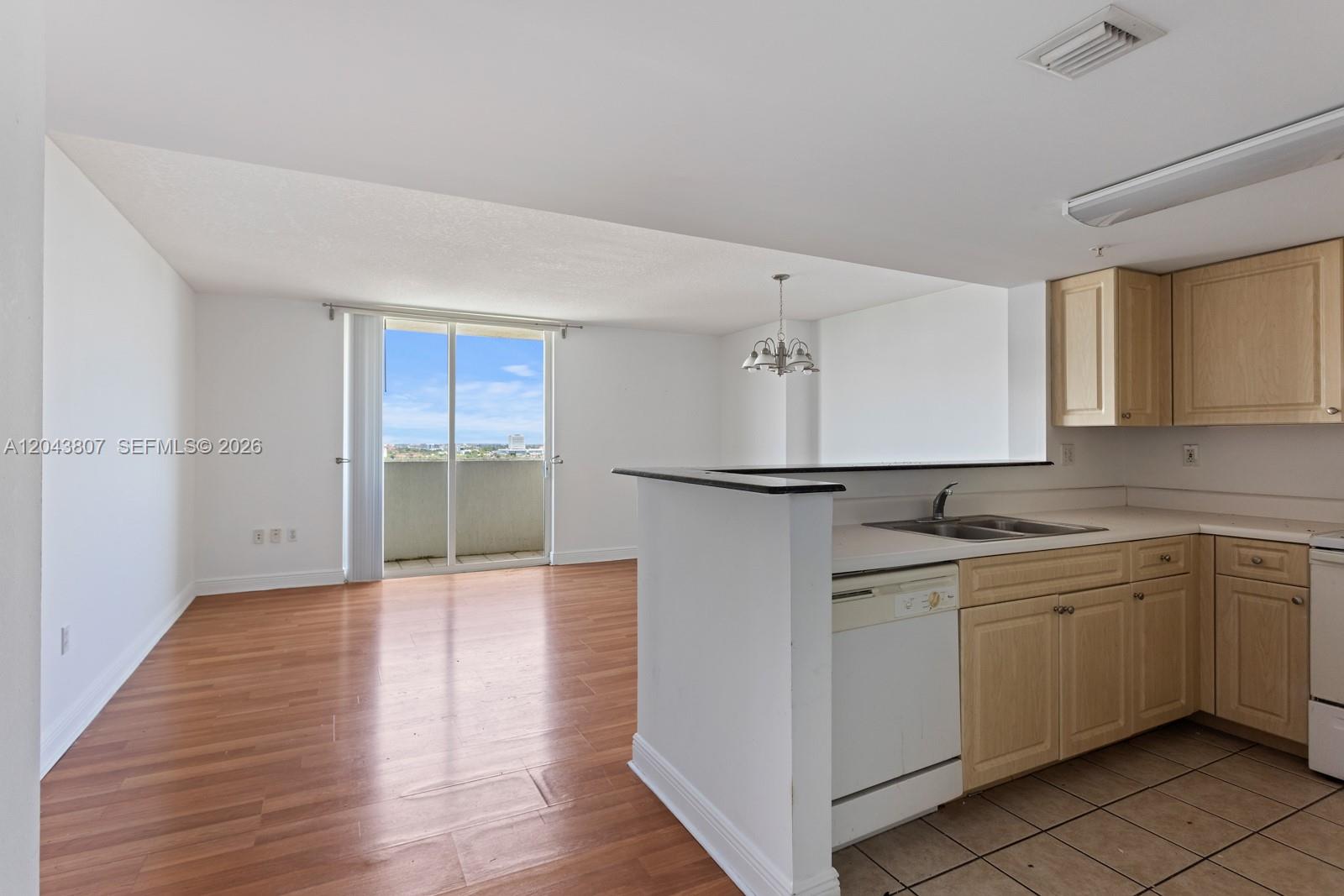Residential Lease in Miami 4