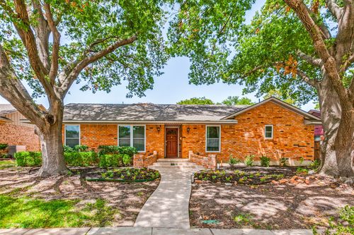 7739 La Manga Dr, Dallas, TX, 75248-3130 | Card Image