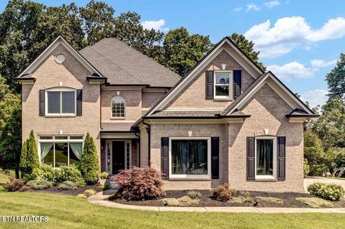 10 Rockingham Ln, Oak Ridge, TN, 37830-9033 | Card Image