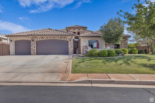 2644 E 3800 S, St George, UT, 84790-7841 | Card Image