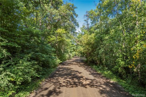 000 Holdridge Rd, Groveland Township, MI, 48462 | Card Image