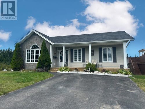 34 Dove Cres, Massey Drive, NL, A2H7M9 | Card Image