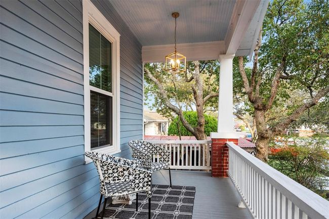 3610 Avenue P 1/2, House other with 3 bedrooms, 2 bathrooms and null parking in Galveston TX | Image 5