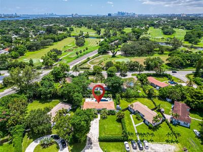 930 Ne 108th St, House other with 4 bedrooms, 2 bathrooms and null parking in Biscayne Park FL | Image 2