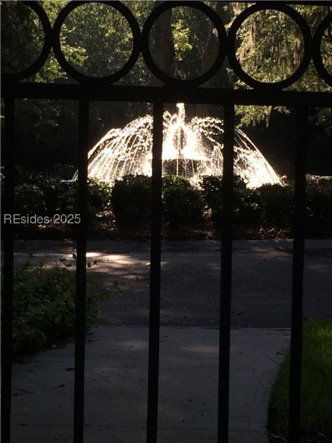 APT-1521 - 4 Indigo Run Dr, Condo with 3 bedrooms, 2 bathrooms and null parking in Hilton Head Island SC | Image 40