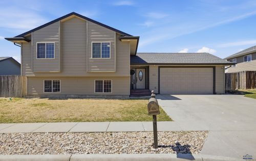 713 Missoula St, RAPID CITY, SD, 57703-6287 | Card Image