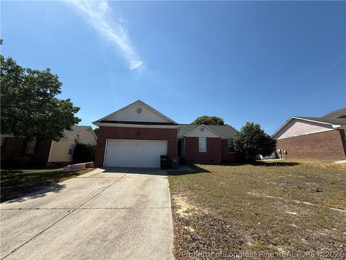 4508 Broadway Ct, Hope Mills, NC, 28348-5630 | Card Image