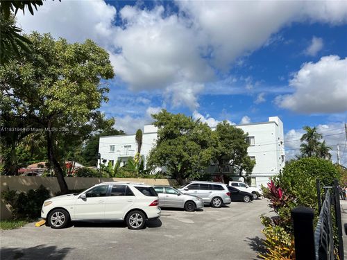 apt-303-7516 Ne 1st Ave, Miami, FL, 33138-4313 | Card Image