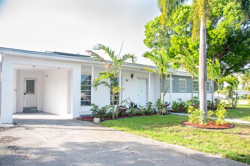 341 Henthorne Dr, Palm Springs, FL, 33461-2019 | Card Image