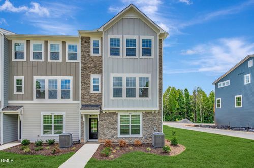 481-2927 Richardson Rd, Apex, NC, 27502-7894 | Card Image