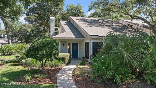 18 Sea Winds Ln W, Ponte Vedra Beach, FL, 32082-2735 | Card Image