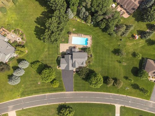 15455 Fremont Ave S, Burnsville, MN, 55306-5552 | Card Image