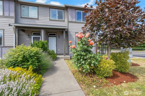 1447 E 48th St, Tacoma, WA, 98404-3630 | Card Image