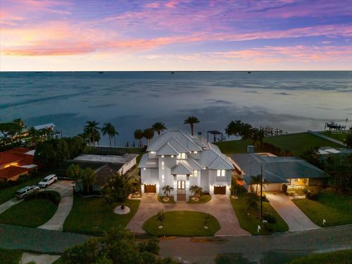 110 Carlyle Dr, PALM HARBOR, FL, 34683-1805 | Card Image