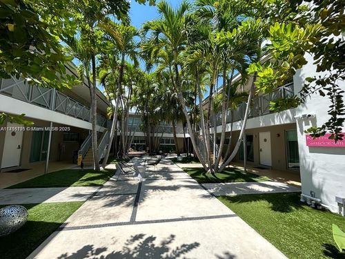 10-1816 Meridian Ave, Miami Beach, FL, 33139-1816 | Card Image
