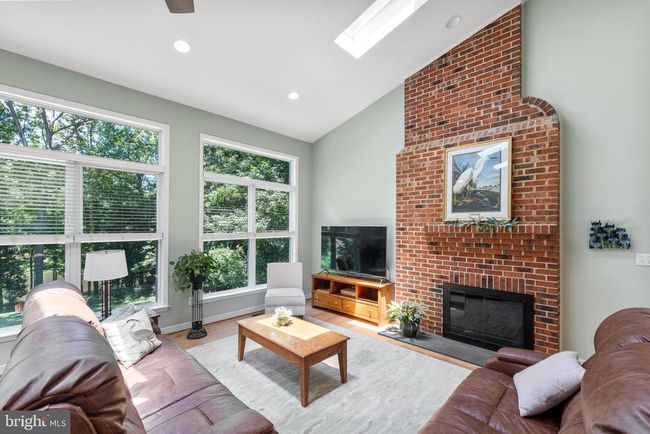 210 Lake Caroline Dr, House other with 4 bedrooms, 4 bathrooms and null parking in Ruther Glen VA | Image 11