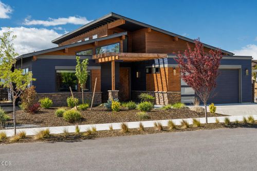 471 E Diamond Peak Ave, Sisters, OR, 97759-2721 | Card Image