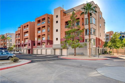 501-55 E Agate Ave, Las Vegas, NV, 89123-6033 | Card Image