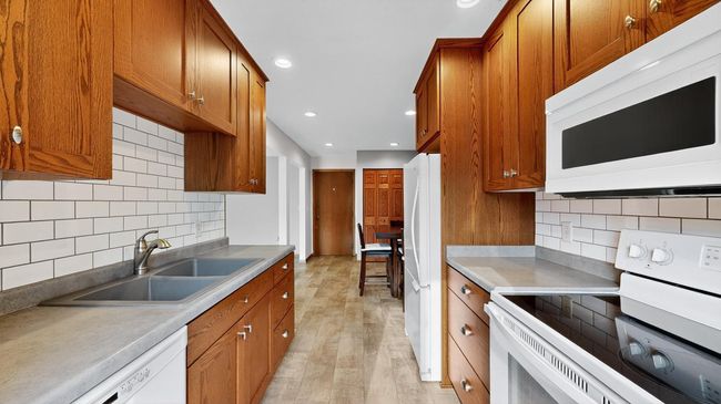 Plenty of cabinet space! | Image 4