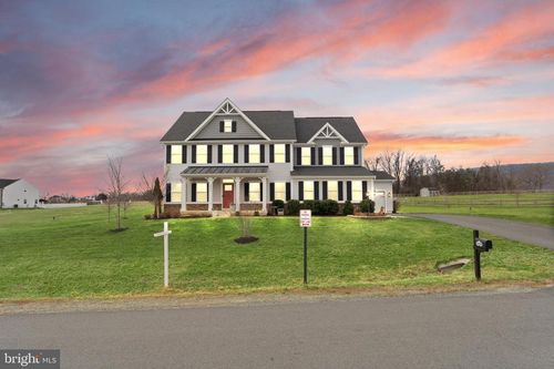 38373 Coralberry Pl, LOVETTSVILLE, VA, 20180-1784 | Card Image