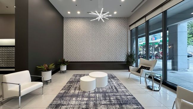 627 - 25 Lower Simcoe St, Condo with 2 bedrooms, 1 bathrooms and null parking in Toronto ON | Image 6