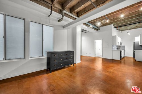 408-312 W 5th St, Los Angeles, CA, 90013-1012 | Card Image