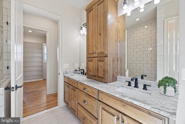 7039 Silk Rd, House other with 6 bedrooms, 5 bathrooms and null parking in JEFFERSONTON VA | Image 48