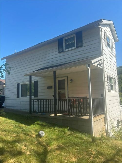 683 1st Ave, Bridgeville, PA, 15017-1341 | Card Image
