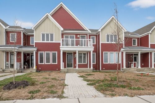 6323 Perth St, Richmond, ON, K0A2Z0 | Card Image