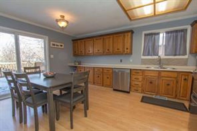 212 Big Springs Crt Se, House detached with 5 bedrooms, 1 bathrooms and 3 parking in Airdrie AB | Image 12