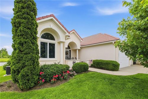 20801 E 37th Terrace Court S, Independence, MO, 64057 | Card Image