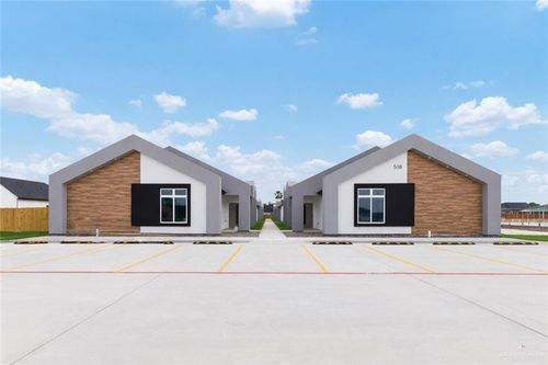7-518 E Loop 499, Harlingen, TX, 78550 | Card Image