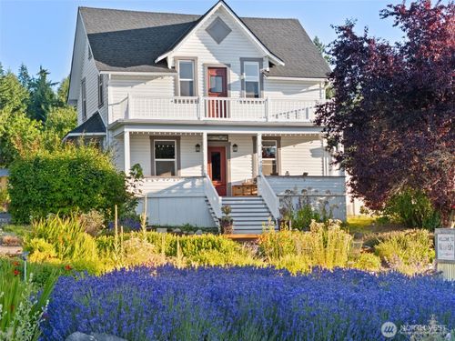1345 S Sequim Ave, Sequim, WA, 98382-4727 | Card Image