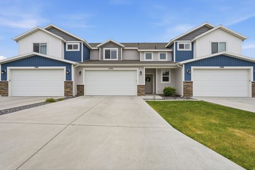 1392 E 380 S, Hyrum, UT, 84319-6717 | Card Image