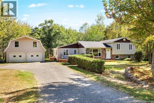 10 Newcastle Centre Rd, Newcastle Creek, NB, E4B2L1 | Card Image