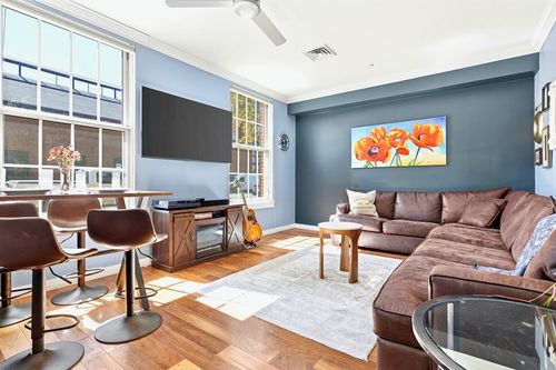 110-45 1st Ave, Boston, MA, 02129-4562 | Card Image