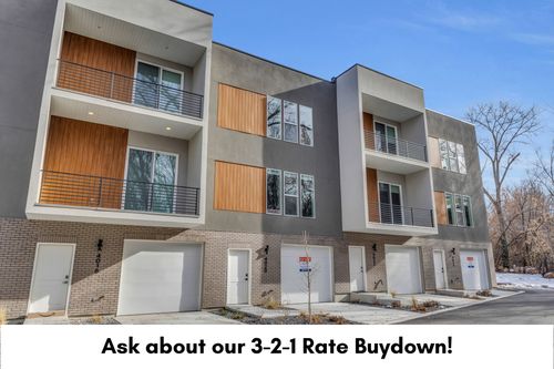 4020 S Burch Creek Way, South Ogden, UT, 84405-2700 | Card Image