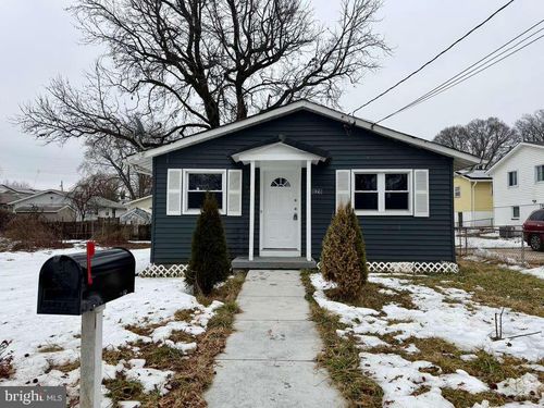 828 Clovis Ave, CAPITOL HEIGHTS, MD, 20743-3941 | Card Image