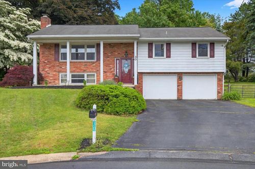 30 Bunker Hill Rd, STEVENS, PA, 17578-9740 | Card Image