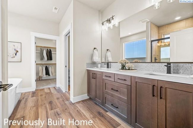 5809 Road 122, Home with 4 bedrooms, 3 bathrooms and null parking in Pasco WA | Image 7