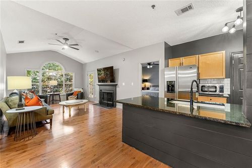 409 The Crossings Ln, Woodstock, GA, 30189-7144 | Card Image